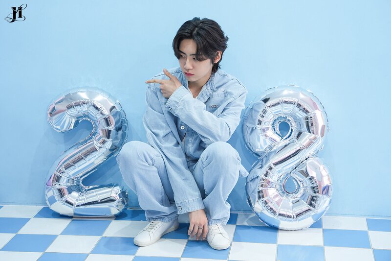 231103 - Weverse - Jinhyuk Solo Debut 4th Anniversary documents 3