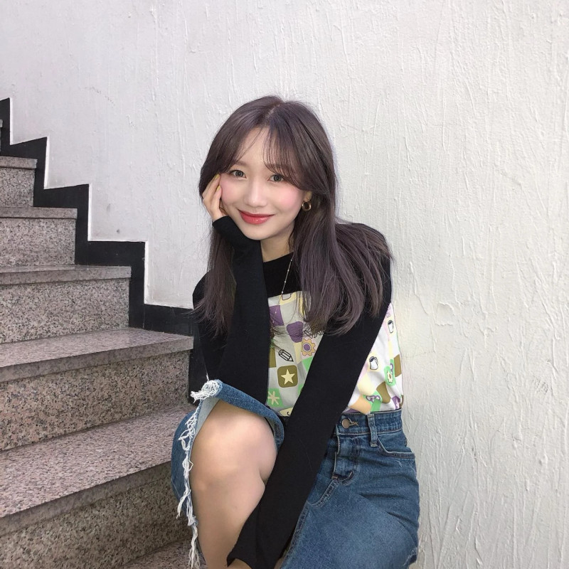 210303 Lovelyz Sujeong Instagram Update documents 1