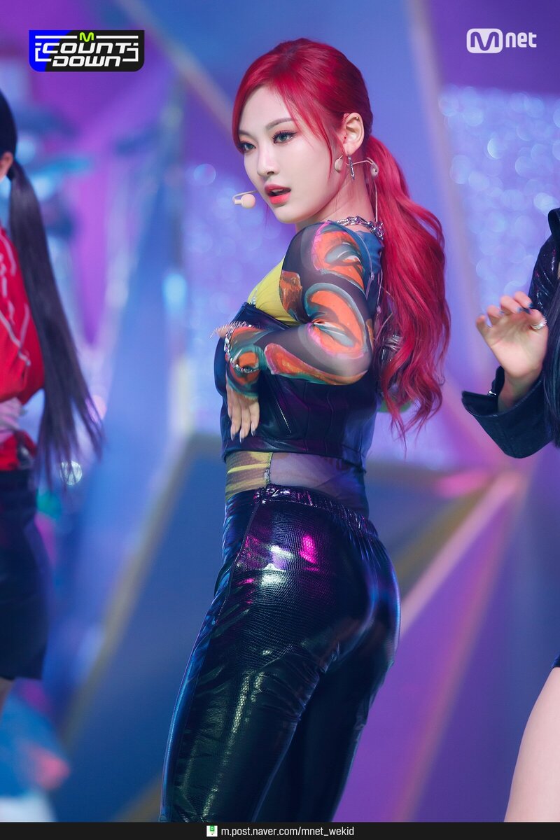 210603 aespa - 'Next Level' at M Countdown documents 2