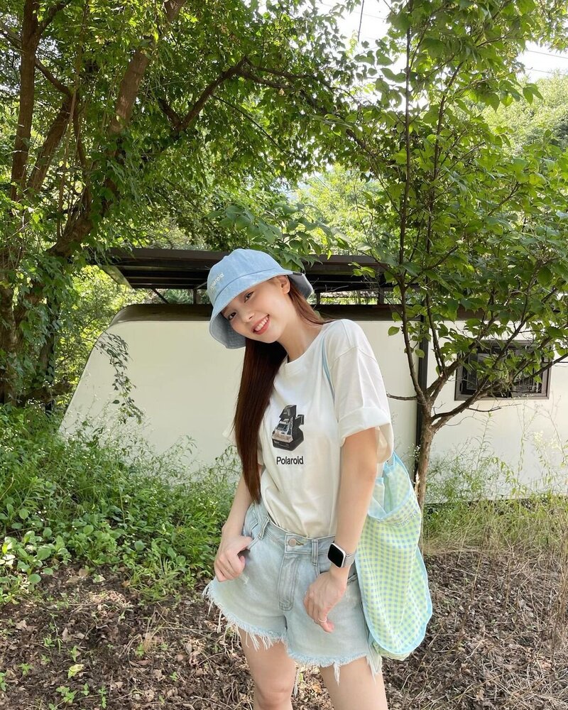 220729 Eunchae Instagram Update documents 2