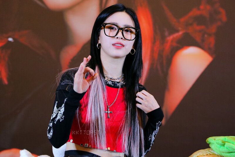 240302 ITZY Ryujin - Fansign Event documents 9