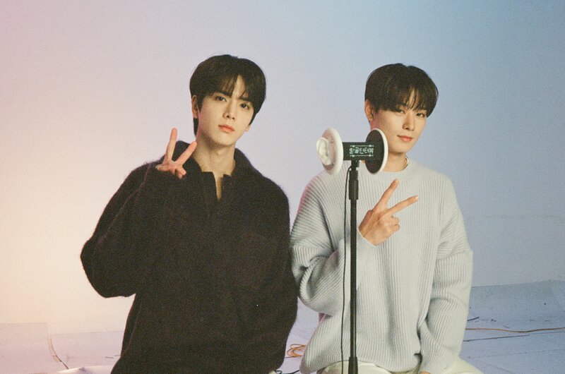 230131 MPD Twitter Update - Younghoon, Juyeon documents 1