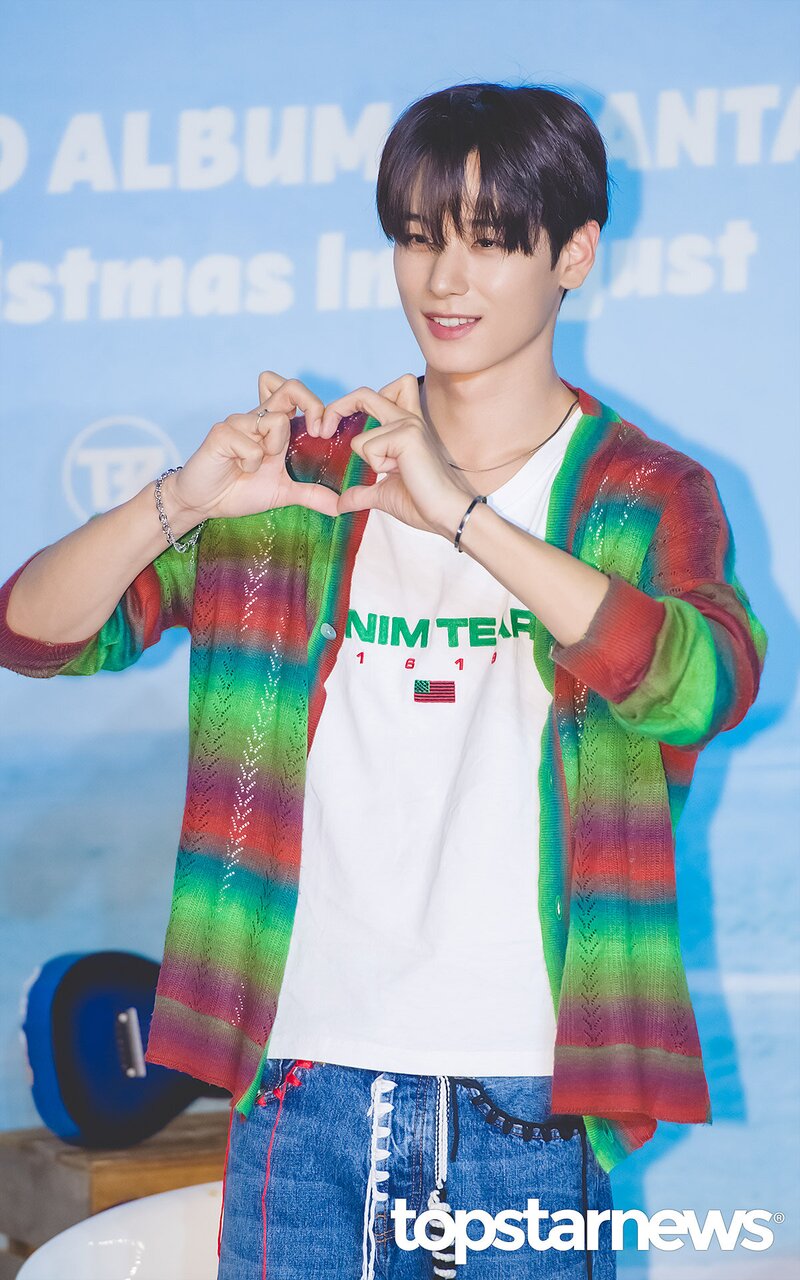 230807 The Boyz Juyeon - 'PHANTASY Pt.1 Christmas In August' Press Conference documents 1