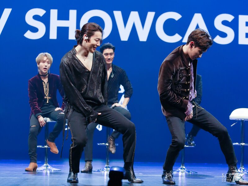 181008 Super Junior Eunhyuk at 'One More Time' Showcase in Macau documents 4