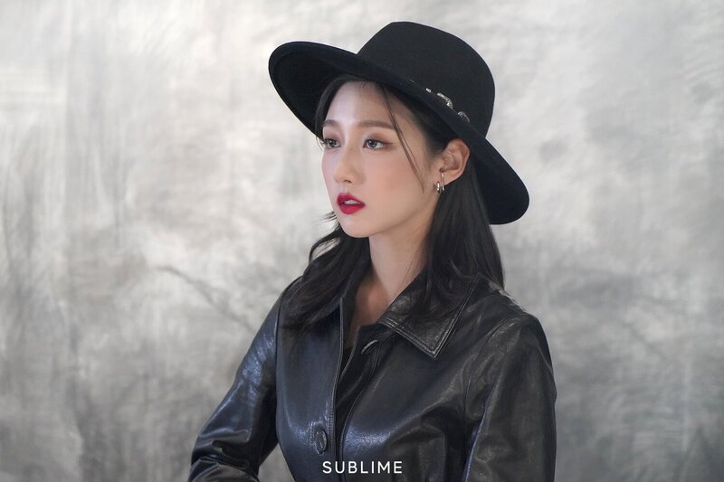 220303 Sublime Naver - Yein 2022 Welcoming Kit BGehind documents 18