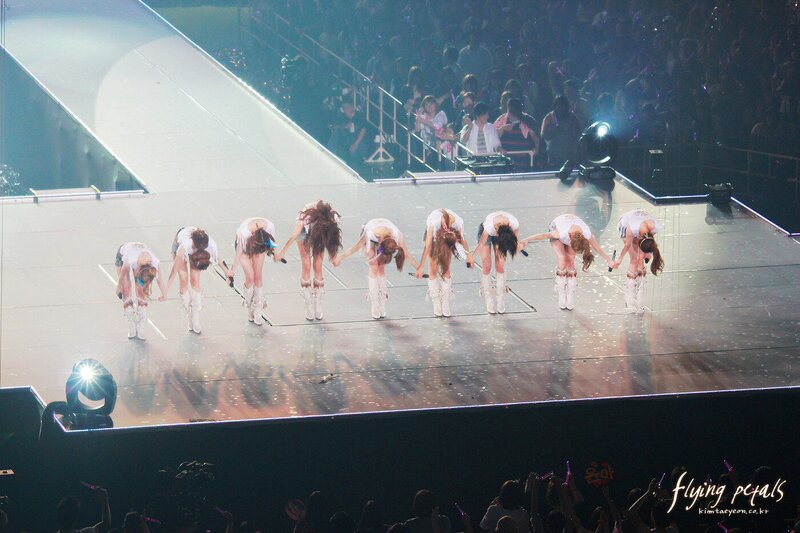 110601 Girls' Generation at Girls' Generation 1st Japan Arena Tour in Osaka documents 1