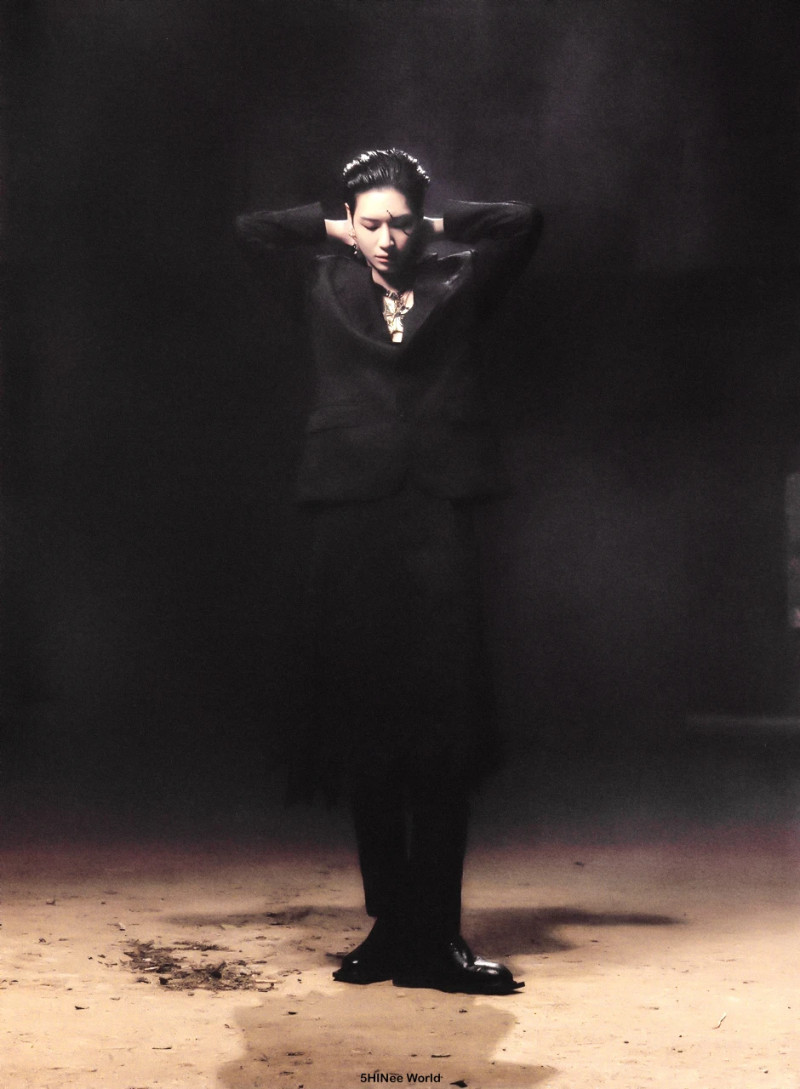 [SCANS] TAEMIN "Never Gonna Dance Again" Extended Version documents 3
