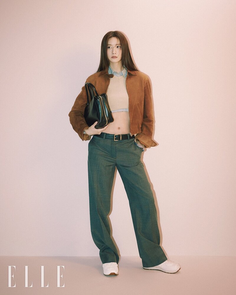 Yoona for ELLE Magazine March 2022 documents 4