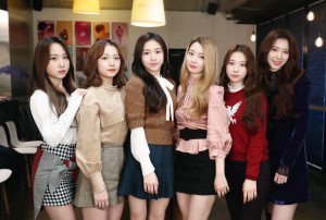 191127 Rocket Punch interview photos by News1