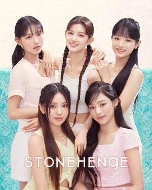 NewJeans for STONEHENgE 'Beautiful Holiday 2023' Campaign