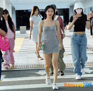 230803 (G)I-DLE at Incheon International Airport heading to San Francisco