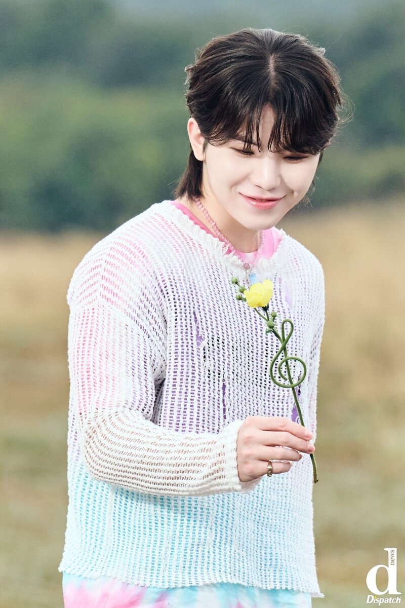 SEVENTEEN Woozi - 'God of Music' MV Behind Photos by Dispatch documents 2