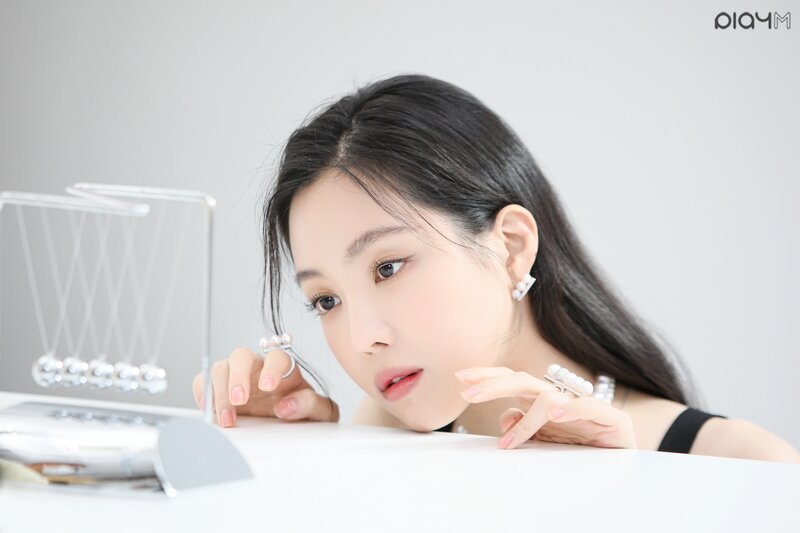 210429 Play M Naver Post - Apink's Naeun TASAKI x Marie Claire Photoshoot Behind documents 5