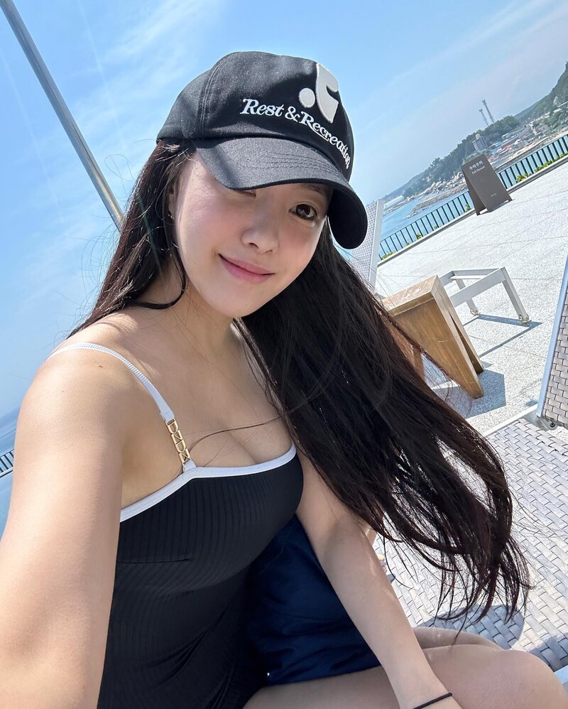 230701 T-ara Hyomin Instagram update documents 8