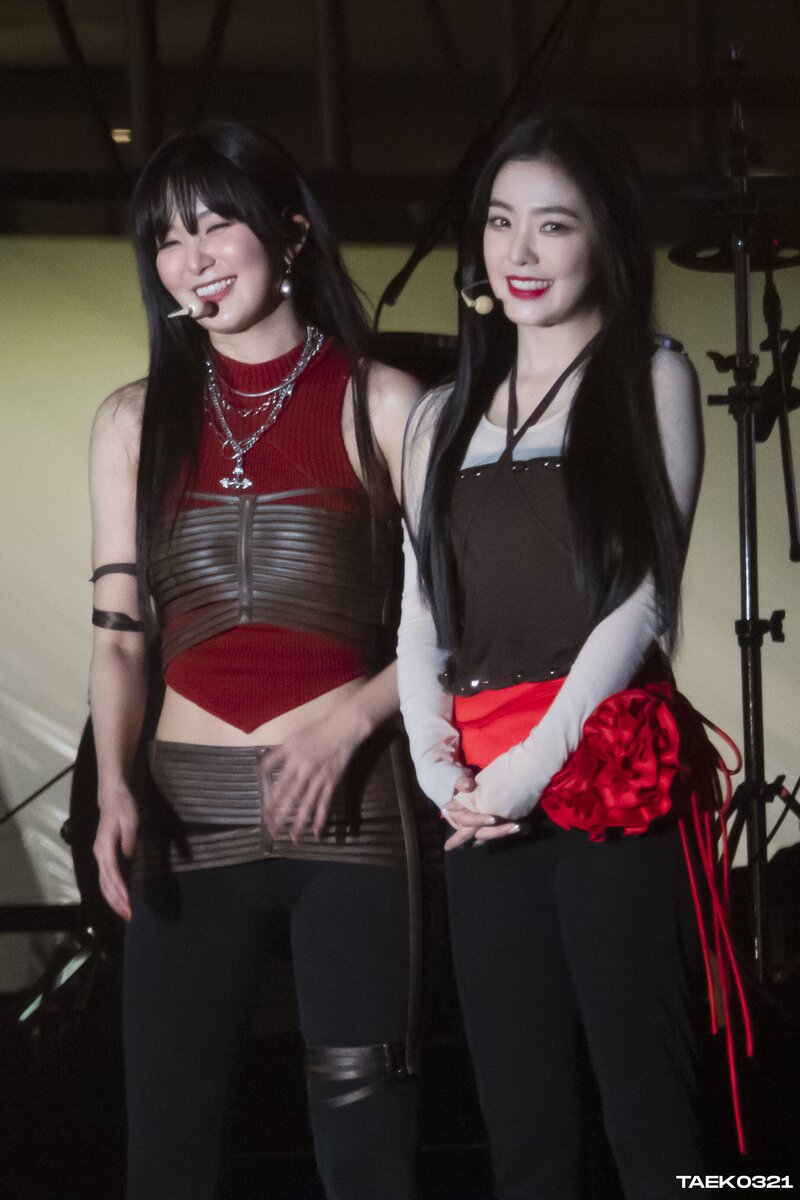 231231 Red Velvet Irene & Seulgi - Bonifacio Global City 2024 New Year’s Countdown documents 1