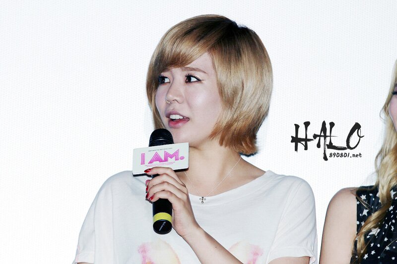 120629 Girls' Generation Sunny at 'I AM' Stage Greetings documents 9