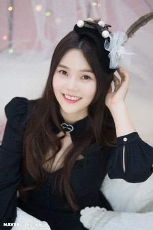 OH MY GIRL Hyojung - 'Remember Me' Jacket Shoot by Naver x Dispatch