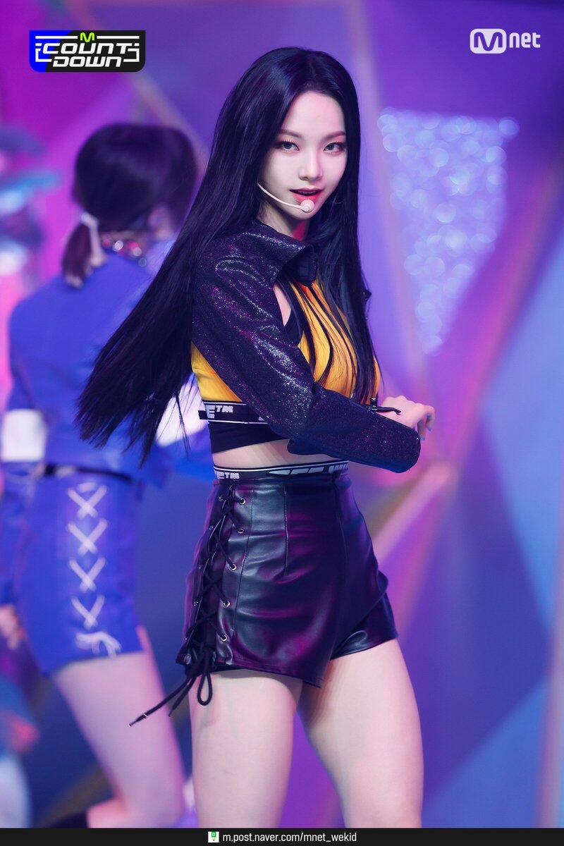 210603 aespa - 'Next Level' at M Countdown documents 19