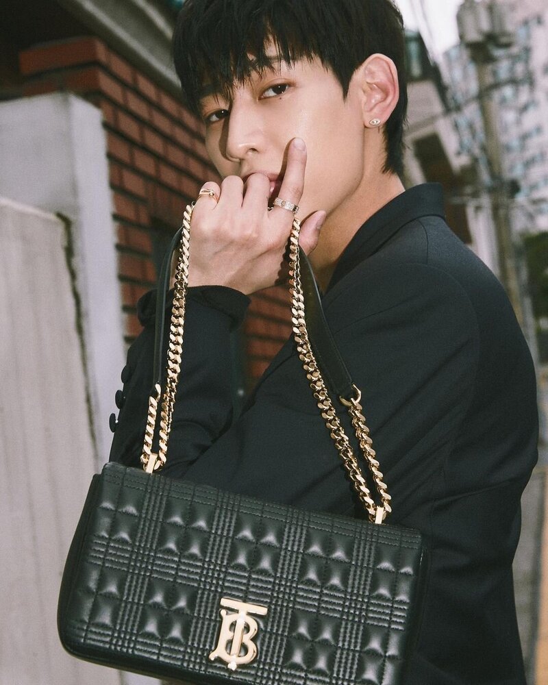 June 15, 2022 BAMBAM-Instagram Update- BURBERRY 'THE LOLA BAG' AD documents 1