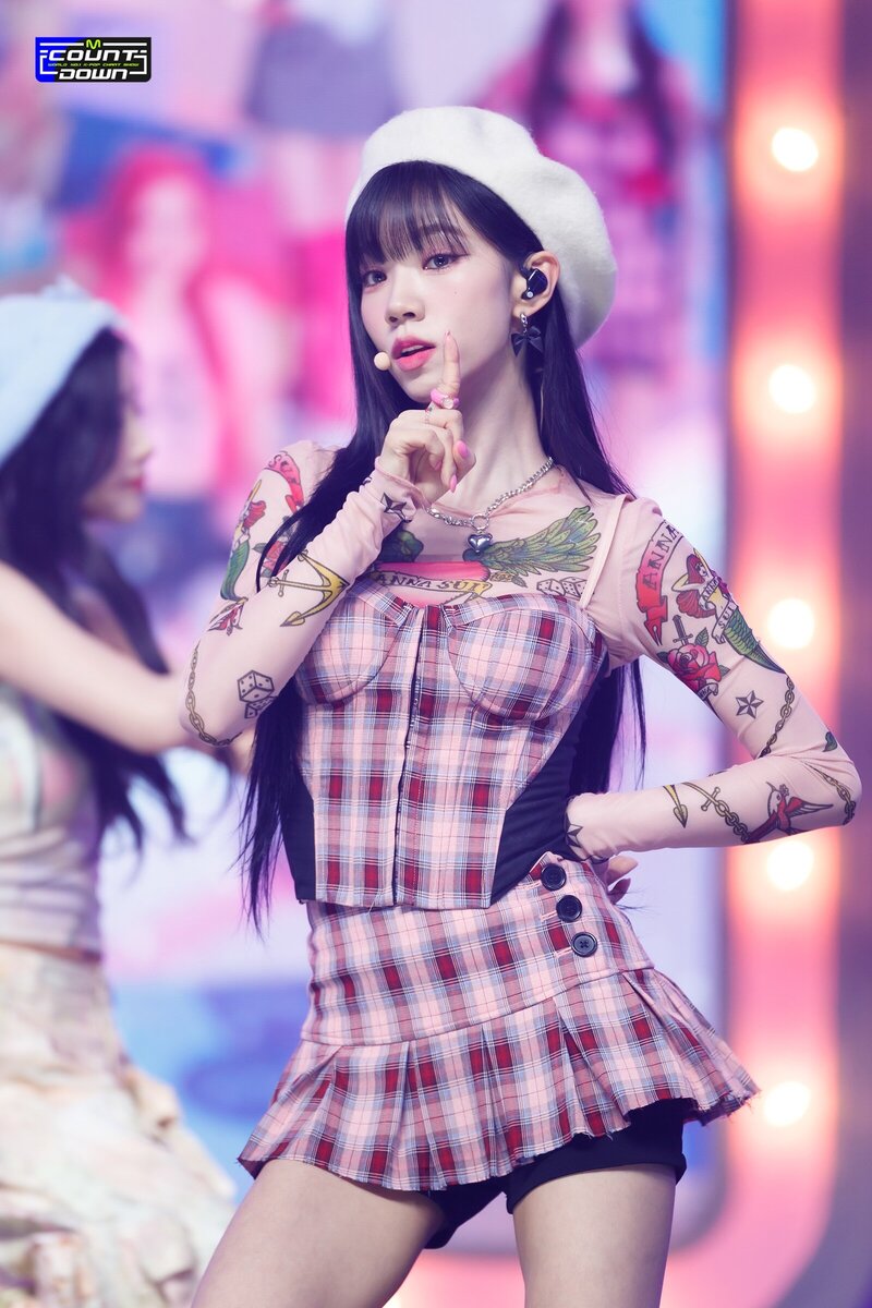 230914 EL7Z UP Yeoreum - 'Cheeky' at M Countdown documents 10
