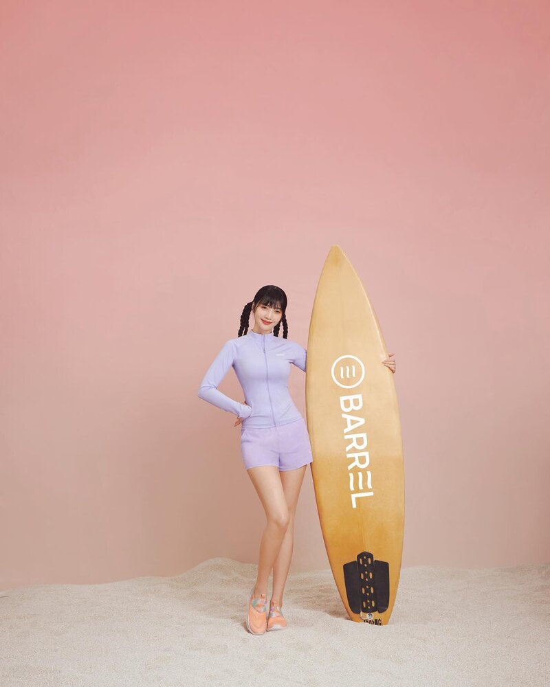 Red Velvet Joy x Barrel for Eyes Magazine 2023 documents 5