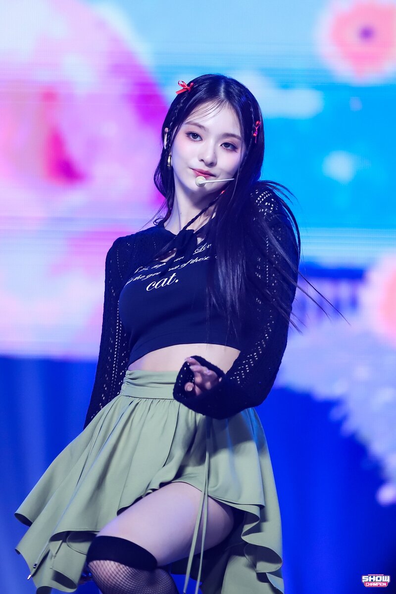 230614 fromis_9 Nagyung - '#menow' at Show Champion documents 8