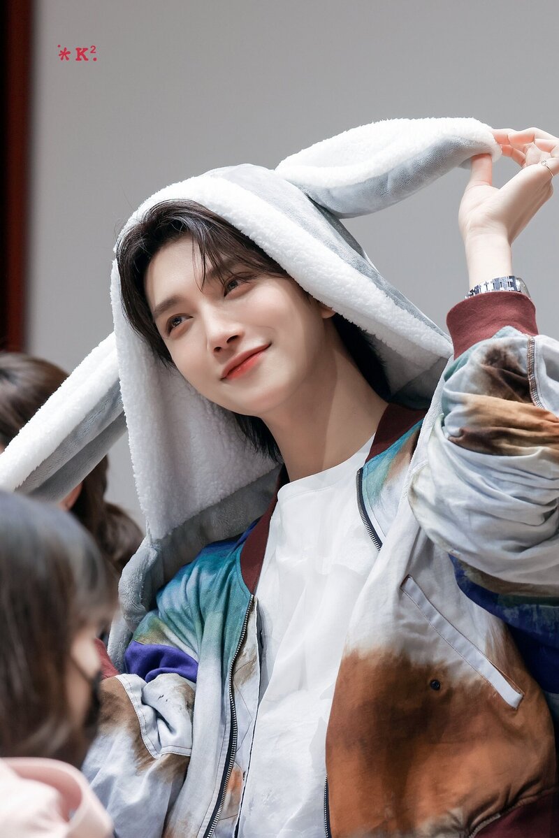 230507 SEVENTEEN Joshua at Music Plant Fansign Event documents 2