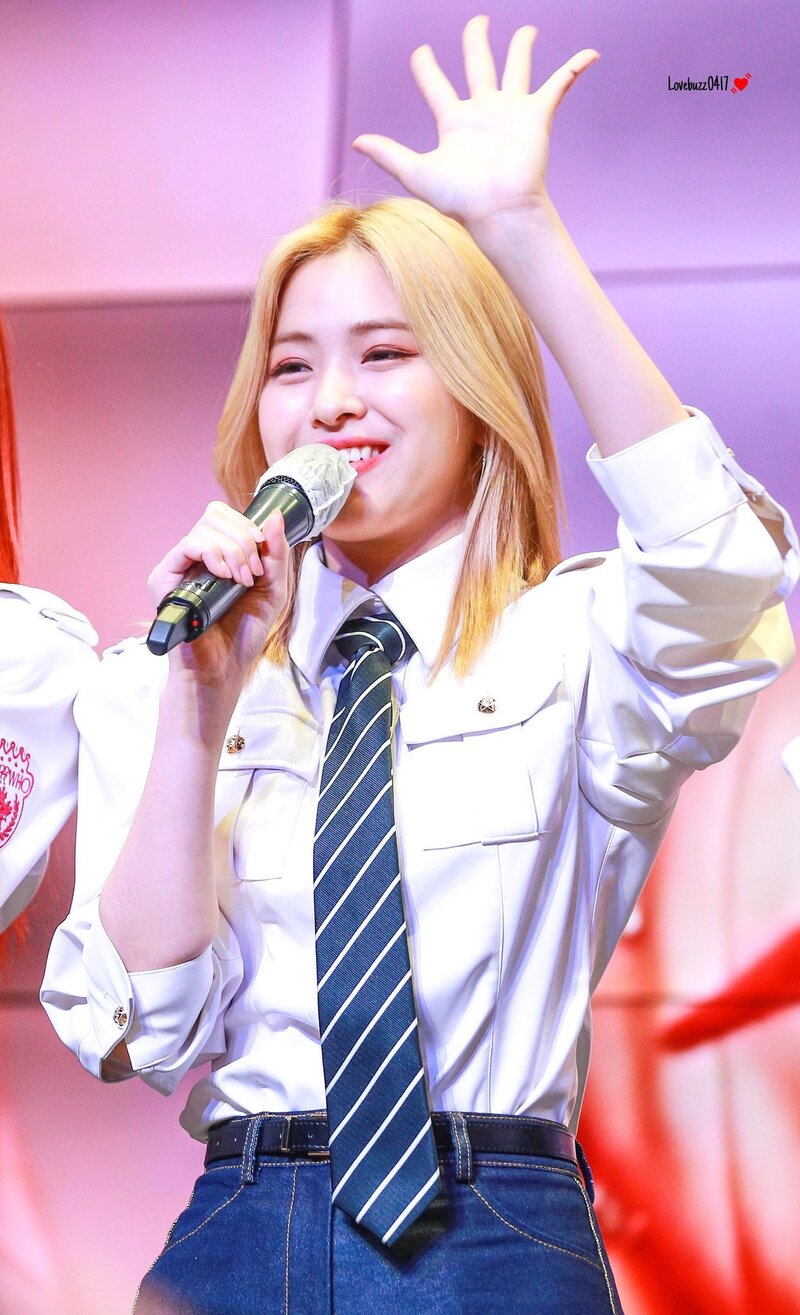 210530 ITZY Ryujin - Fansign Event documents 5