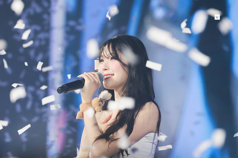 240127 fromis_9 Jiheon - 2nd Concert 'FROM NOW.' in Seoul Day 1 documents 1
