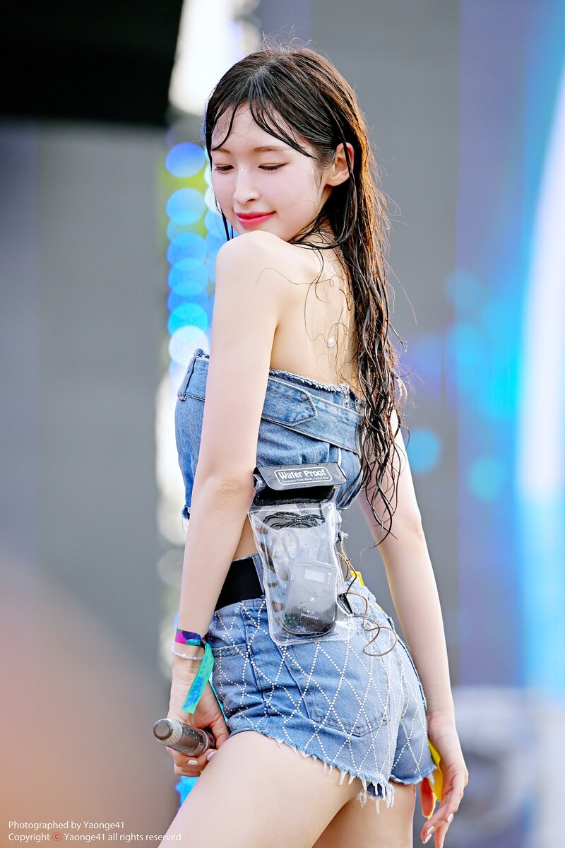 230624 OH MY GIRL Arin - Waterbomb Festival documents 4