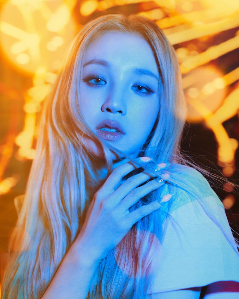 (G)I-DLE Special EP 'HEAT' Concept Images documents 1