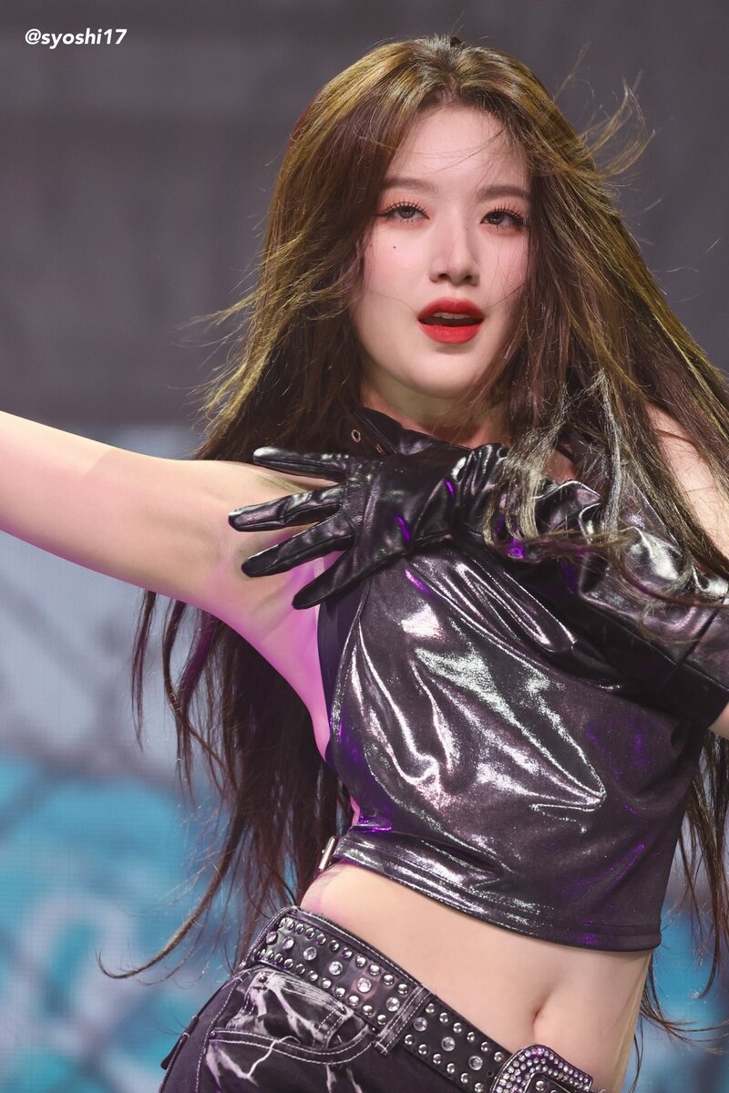 230928 (G)I-DLE Shuhua - 'I am FREE-TY' World Tour in Tokyo Day 2 documents 8