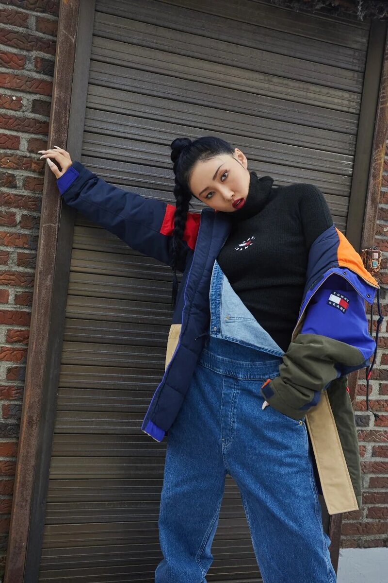 MAMAMOO's Hwasa for Tommy Hilfiger 2020 Fall Collection documents 8