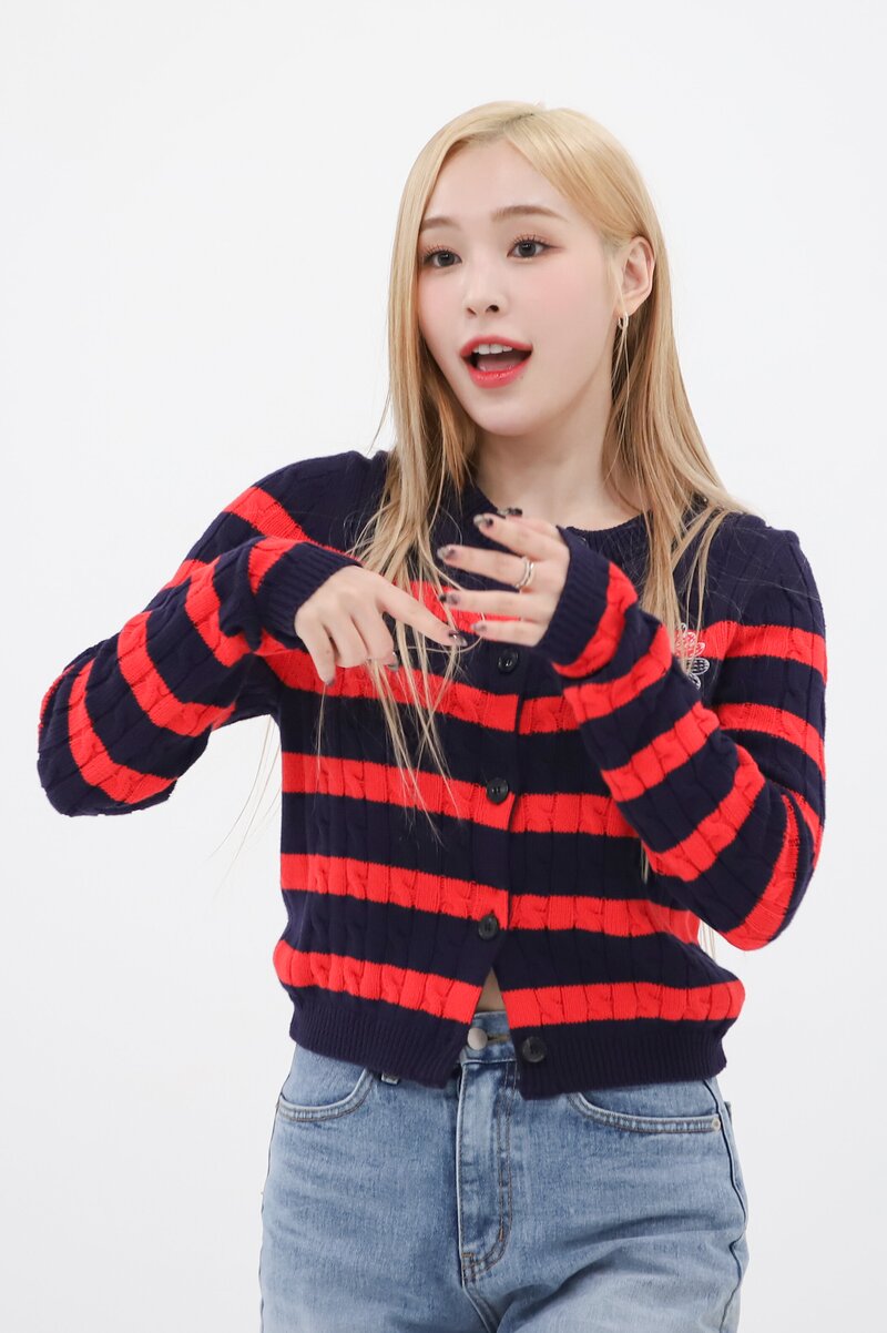 230524 MBC Naver Post - Dreamcatcher Gahyeon at Weekly Idol documents 1