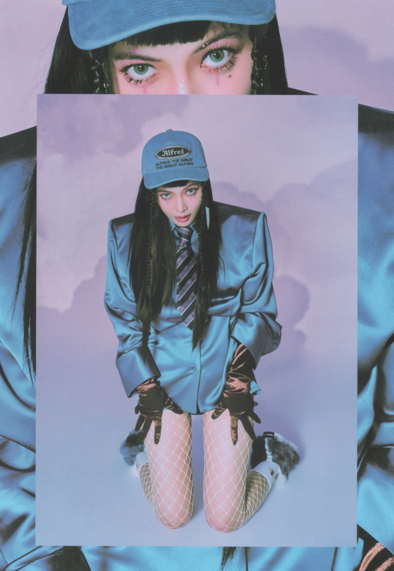 HyunA - "I'm Not Cool' Album [SCANS] documents 9