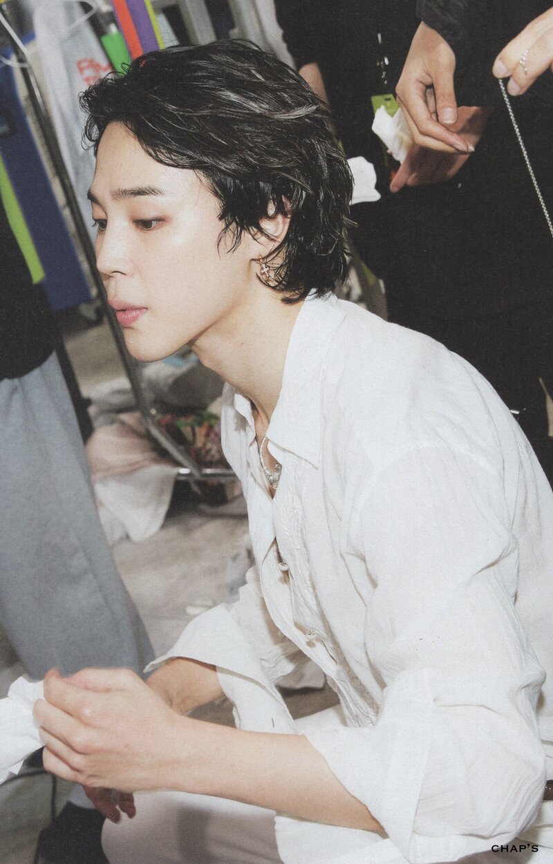 BTS Jimin - BEYOND THE STAGE Documentary Photobook 'THE DAY WE MEET' (Scans) documents 10