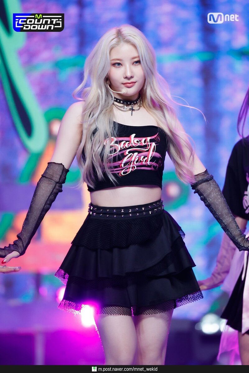 210909 PURPLE KISS - "Zombie" at MCOUNTDOWN documents 24