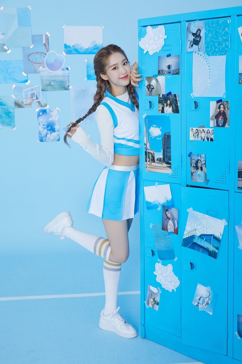 OH MY GIRL - Cute Concept 'Blizzard Blue' - Photoshoot by Universe documents 27