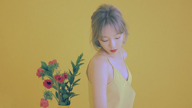 Taeyeon_My_Voice_concept_photo_(5).png