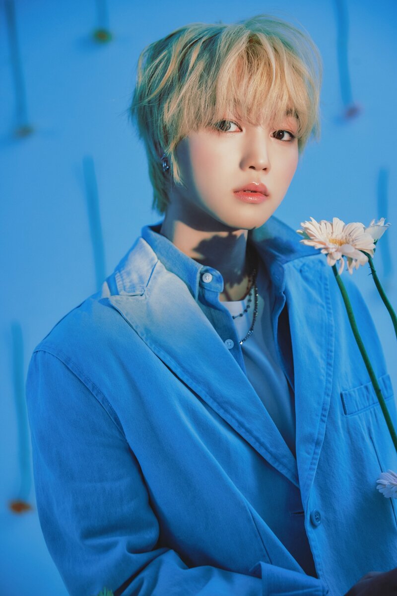 YOUNITE - 6th EP "ANOTHER" Concept Photos documents 4