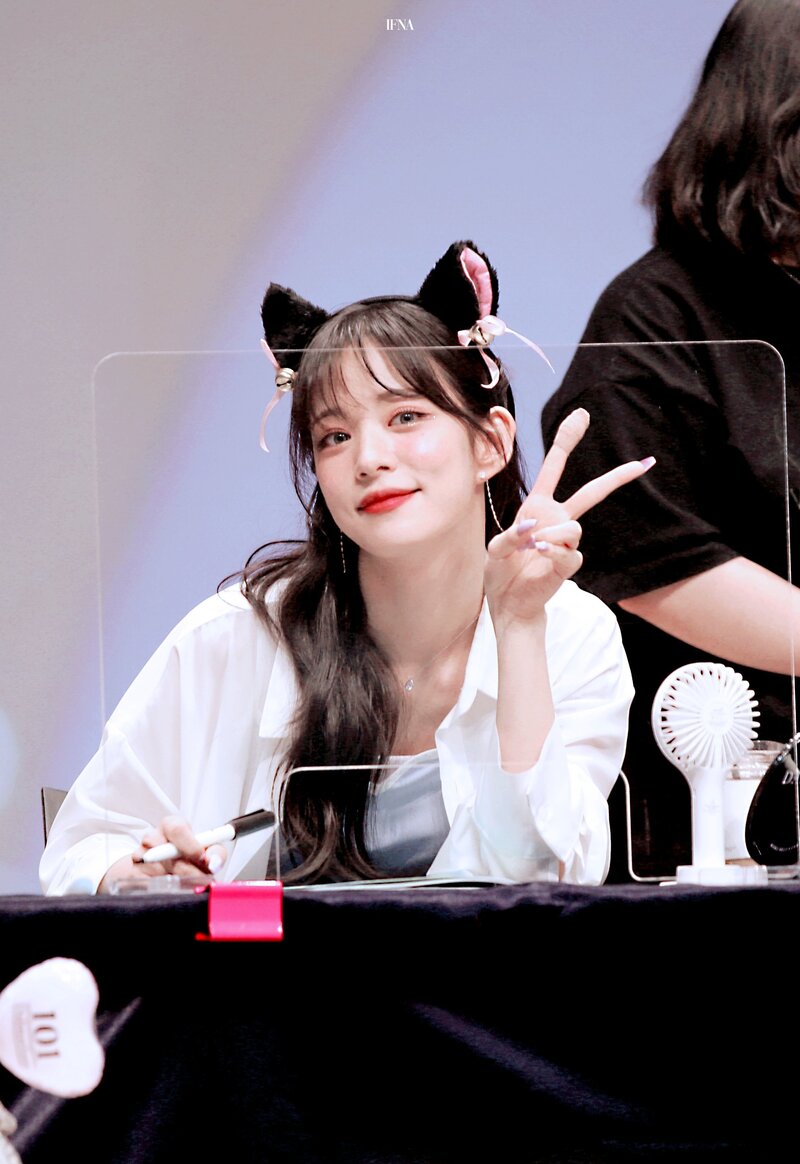 220710 fromis_9 Chaeyoung - Fansign Event documents 10