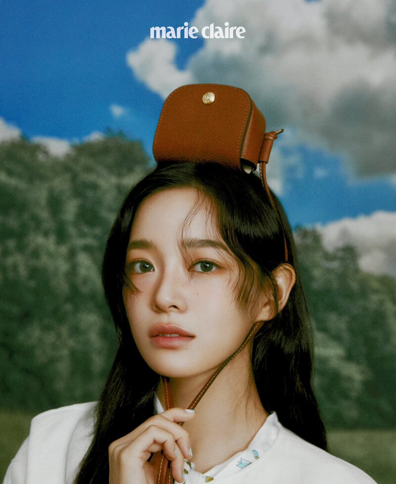 KIM SEJEONG x Longchamp for Marie Claire Korea - 30th Anniversary Special 2023 documents 3