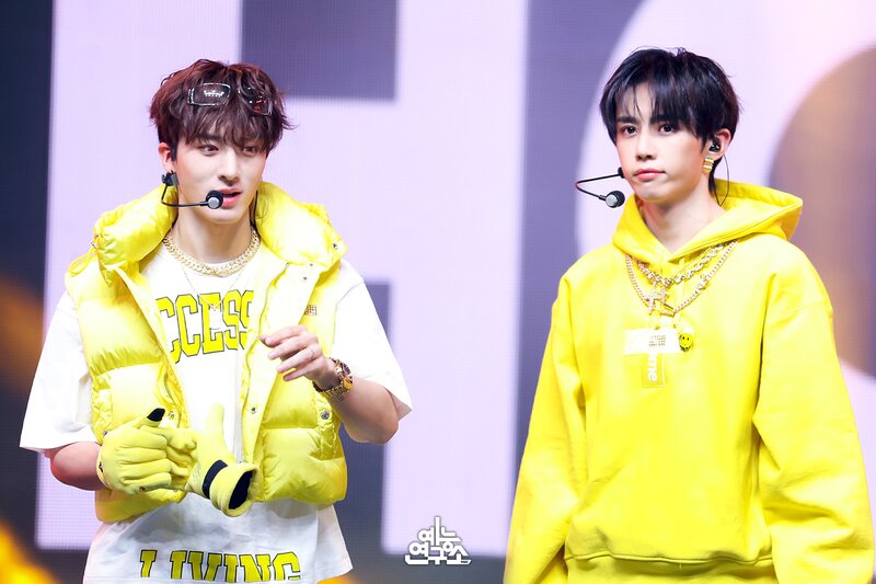 240113 THE BOYZ Sunwoo and Eric (Special Unit) - 'Honey' at Music Core documents 1