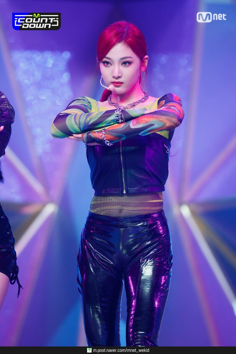 210603 aespa - 'Next Level' at M Countdown documents 11