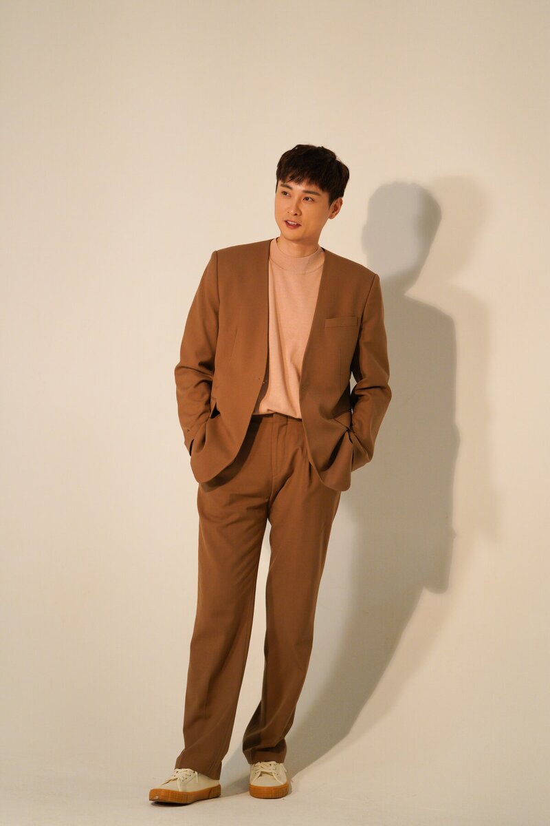 210308 Long Play Naver Update - BUZZ "The Lost Time" Jacket Shoot Behind documents 3