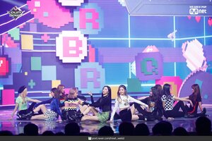 190124 Cherry Bullet - Q&A at M Countdown Debut Stage