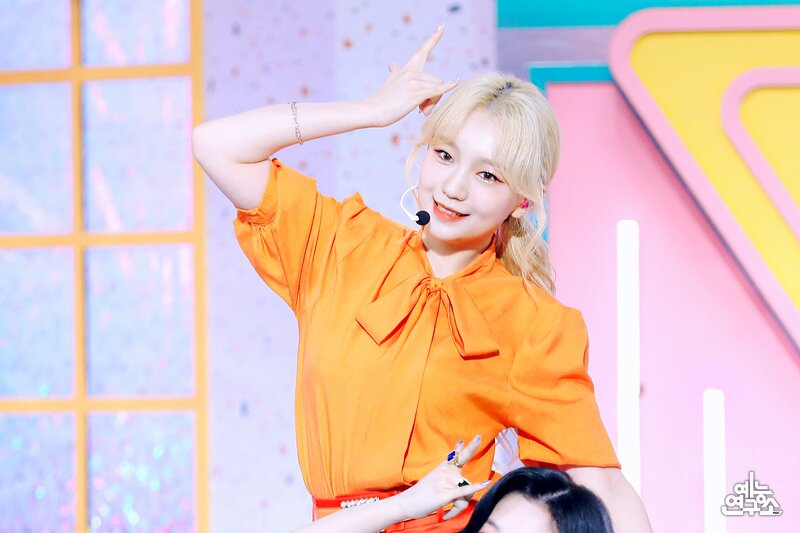 210522 Rocket Punch - 'Ring Ring' at Music Core documents 15