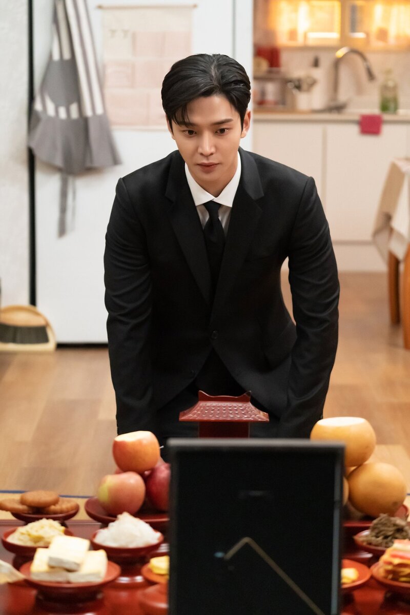 220501 FNC Ent. Naver Update - Rowoon at 'Tomorrow' Behind the Scenes documents 14