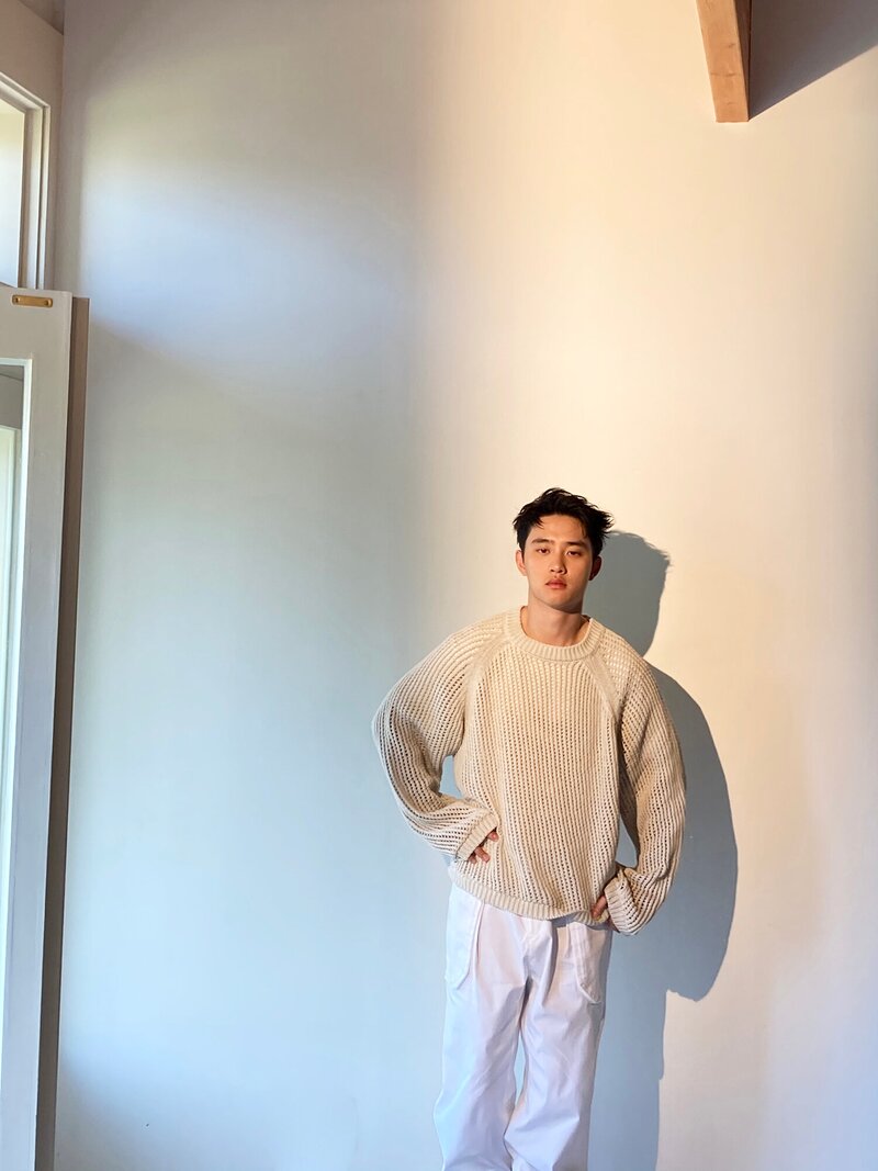 210726 D.O. "Empathy" Jacket & MV Shooting Behind the Scenes | Naver Update documents 7