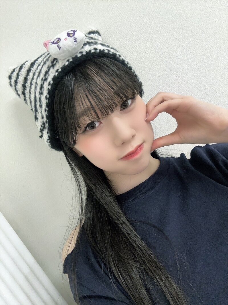 240328 ME:I Twitter Update - Ayane documents 2